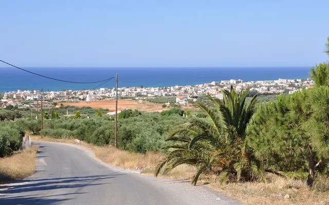 Kokkini Hani and the coast, illustration of the Knossos Beach area east of Heraklion Airport