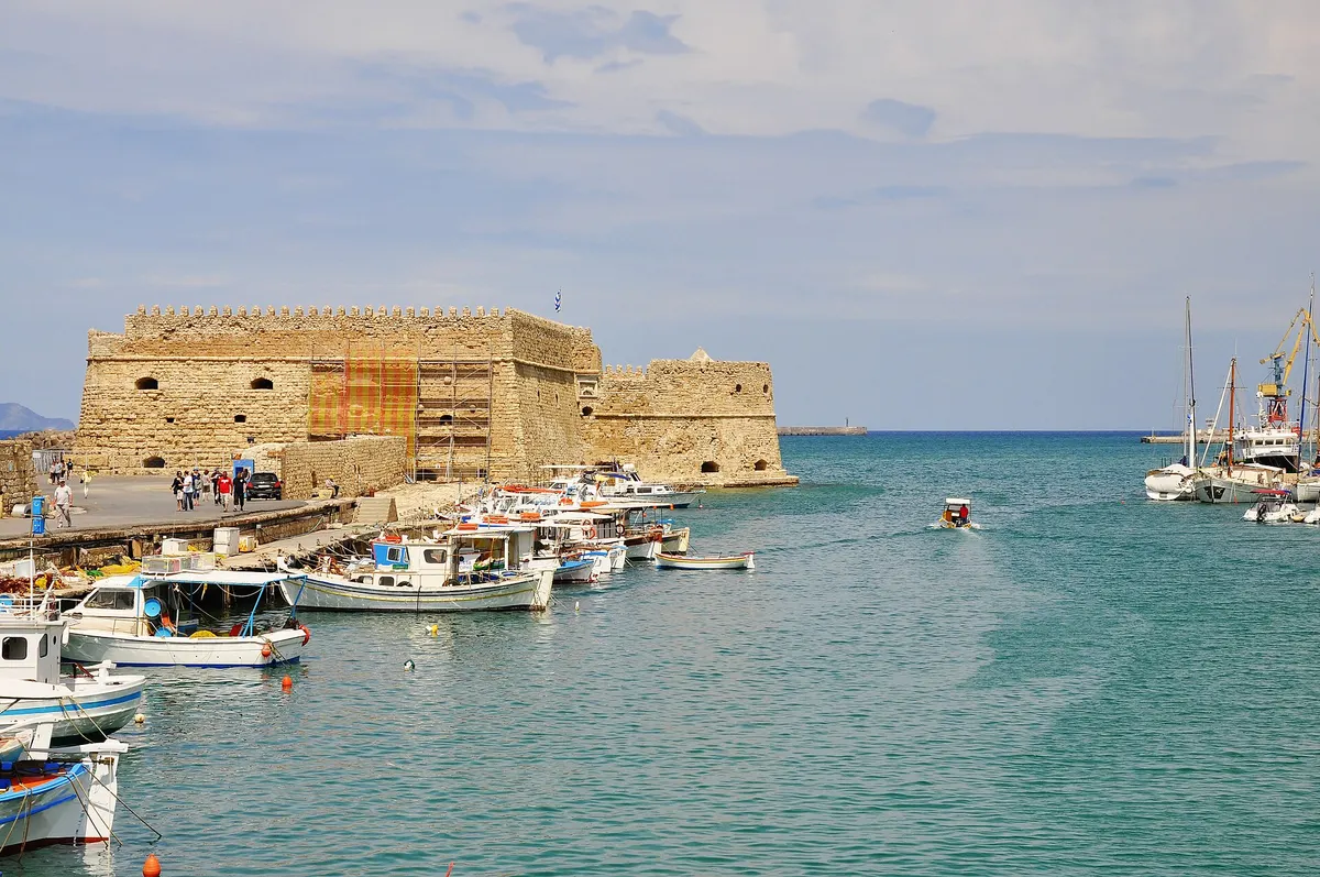 Koules fortress at Heraklion's Venetian harbour, illustration of the Marin Dream area near Heraklion Airport